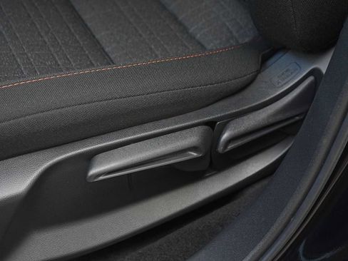 Used 2025 Honda HR-V Sport image 12
