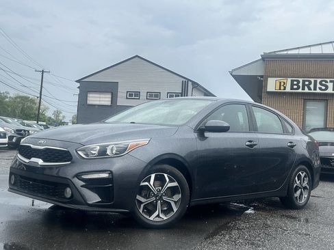 Used 2020 Kia Forte LXS FWD image 1