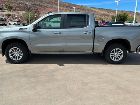 New 2026 Chevrolet Silverado 1500 RST w/ Z71 Off-Road Package AWD/4WD image 2