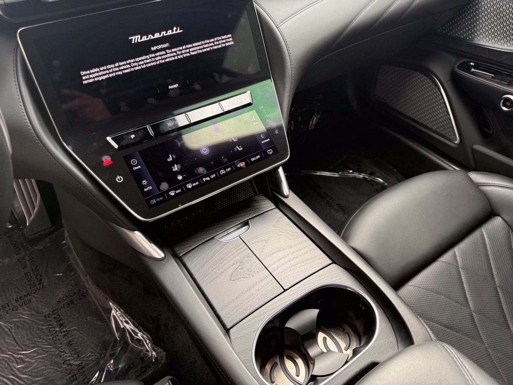Certified 2024 Maserati GranTurismo Modena AWD/4WD image 19