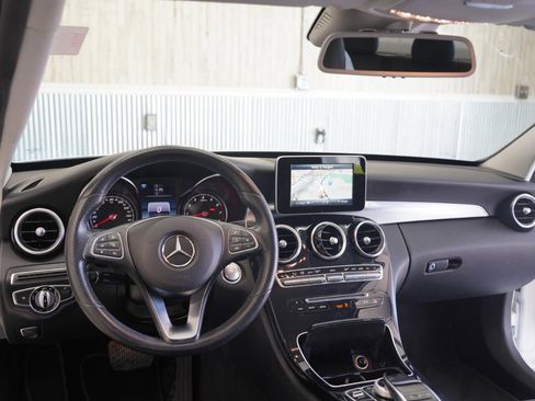 Used 2016 Mercedes-Benz C 300 4MATIC Sedan image 11