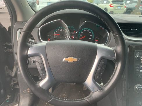 Used 2017 Chevrolet Traverse LT AWD/4WD image 10