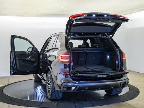 Certified 2023 BMW X5 xDrive40i w/ Executive Package image 26