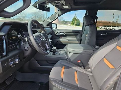 New 2026 GMC Sierra 1500 AT4 w/ AT4 Preferred Package image 9