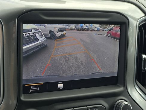 Used 2019 Chevrolet Silverado 1500 RST image 15