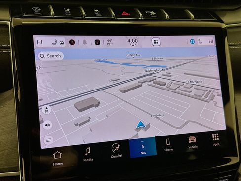 Used 2024 Jeep Grand Cherokee L Limited w/ Luxury Tech Group II image 22