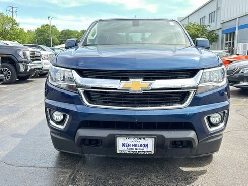 Used 2020 Chevrolet Colorado LT w/ LT Convenience Package AWD/4WD image 2