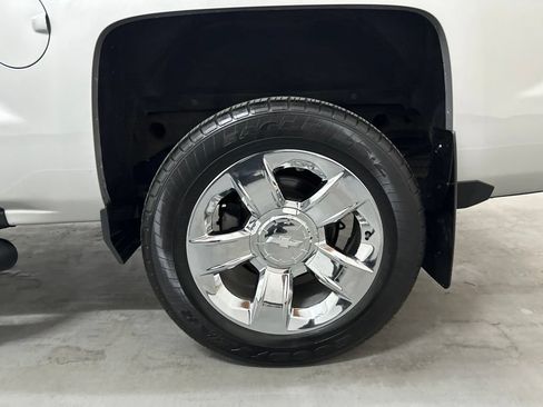 Used 2017 Chevrolet Silverado 1500 LTZ w/ Sport Package AWD/4WD image 65
