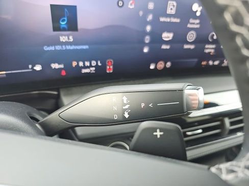 Used 2025 Buick Enclave Avenir w/ Super Cruise Package image 20