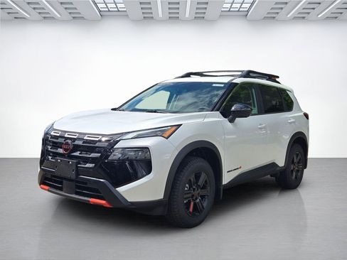 New 2026 Nissan Rogue SV AWD/4WD image 8