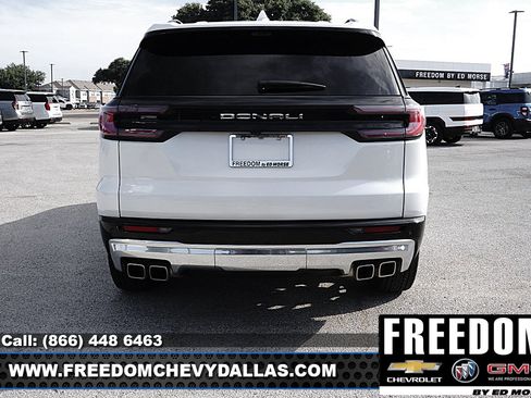 Certified 2024 GMC Acadia Denali w/ Super Cruise Package FWD image 38