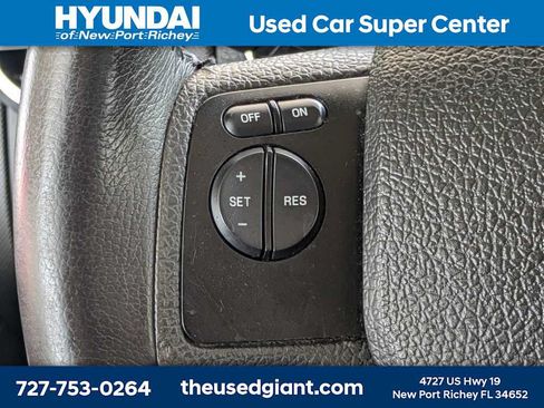 Used 2010 Ford Explorer XLT AWD/4WD image 34
