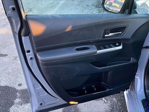 New 2026 Toyota Sienna XLE Woodland Edition image 10