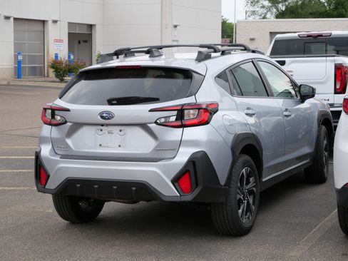 Used 2024 Subaru Crosstrek 2.0i Premium AWD/4WD image 7