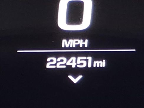 Used 2019 Chevrolet Camaro ZL1 image 22