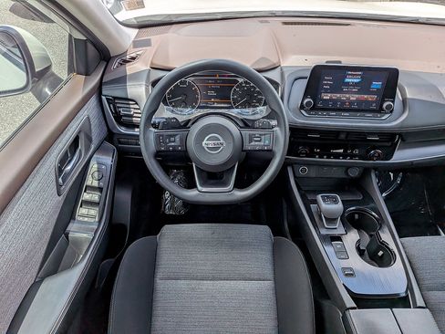Used 2021 Nissan Rogue SV FWD image 62