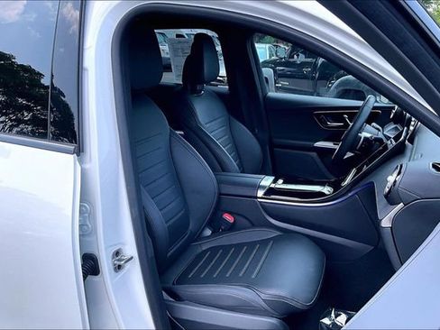 Used 2026 Mercedes-Benz GLC 300 4MATIC image 7