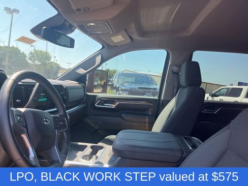 Used 2025 Chevrolet Silverado 2500 LT w/ Trail Boss Package AWD/4WD image 8
