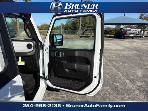 New 2026 Jeep Wrangler Sport AWD/4WD image 12