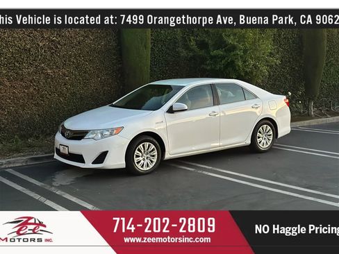 Used 2014 Toyota Camry LE image 13