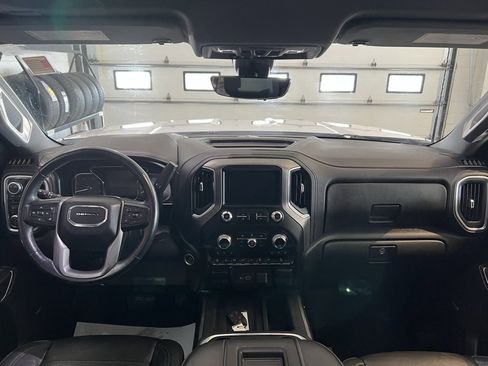 Used 2021 GMC Sierra 2500 Denali w/ Technology Package image 13