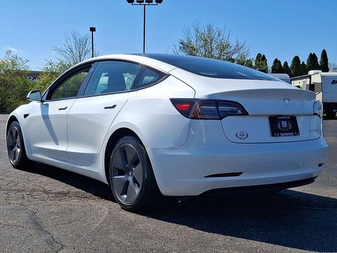 Used 2022 Tesla Model 3 Long Range AWD/4WD image 22