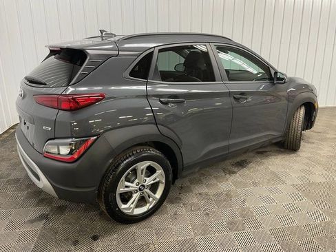 Used 2023 Hyundai Kona SEL AWD/4WD image 3