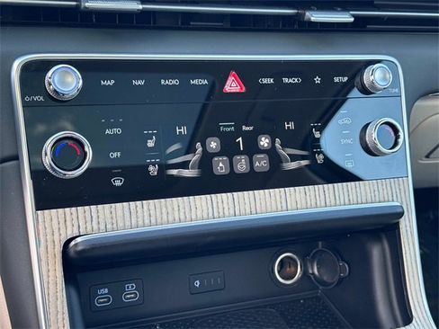 Used 2025 Genesis GV80 3.5T Advanced image 21