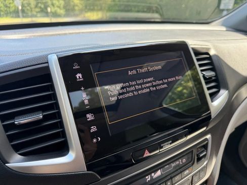 Used 2017 Honda Pilot EX-L image 28