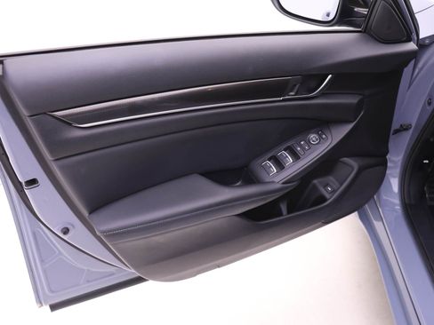 Used 2022 Honda Accord Sport image 8