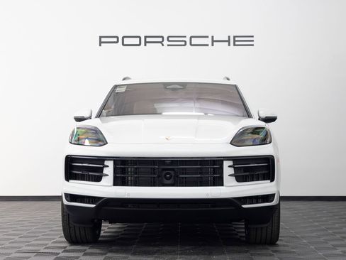 New 2026 Porsche Cayenne image 10
