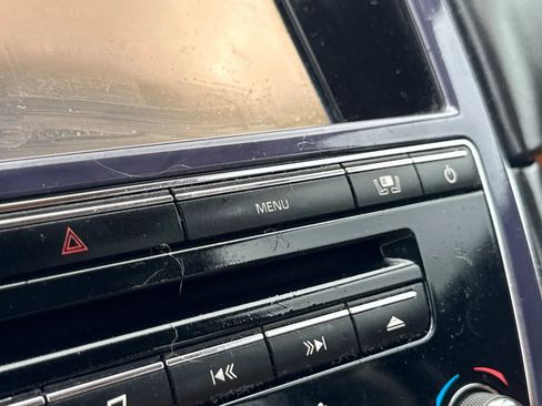 Used 2011 Jaguar XJ Supercharged image 27