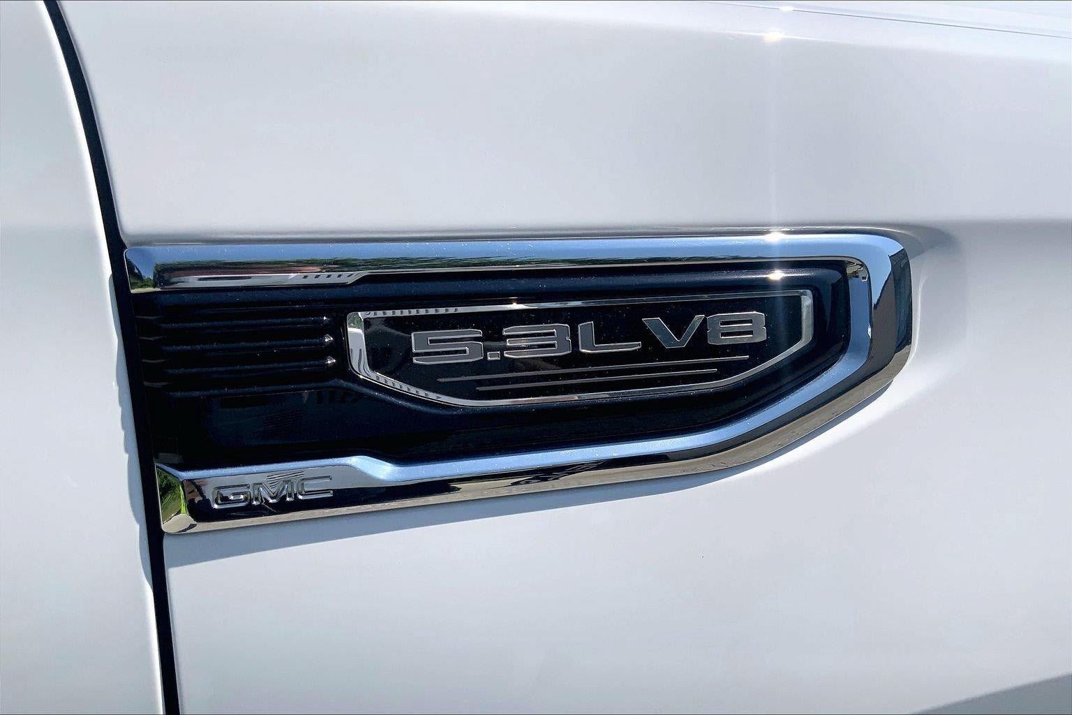 Used 2019 GMC Sierra 1500 SLT w/ SLT Premium Plus Package AWD/4WD image 34
