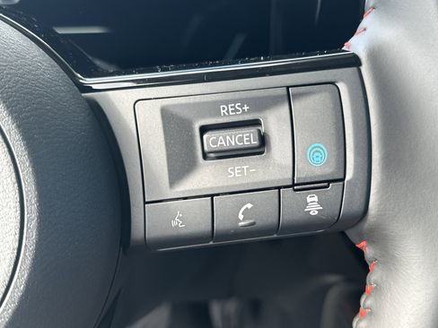 New 2026 Nissan Kicks SR image 13