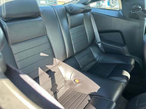 Used 2014 Ford Mustang Premium RWD image 18