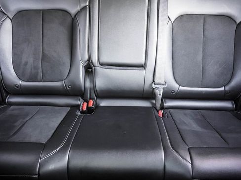 Used 2023 Jeep Grand Cherokee Altitude image 19