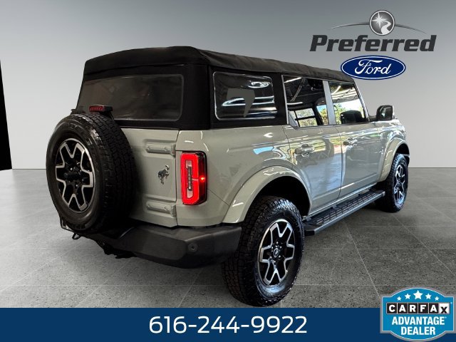 Used 2022 Ford Bronco Outer Banks AWD/4WD image 17