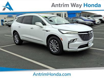 Used 2024 Buick Enclave Essence w/ LPO, Floor Liner Package