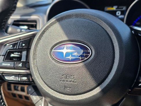 Used 2019 Subaru Outback 2.5i Limited AWD/4WD image 32