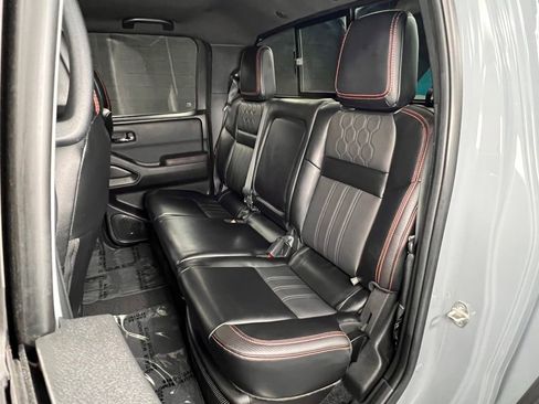 Used 2023 Nissan Frontier PRO-4X w/ Pro-4X Premium Package image 21