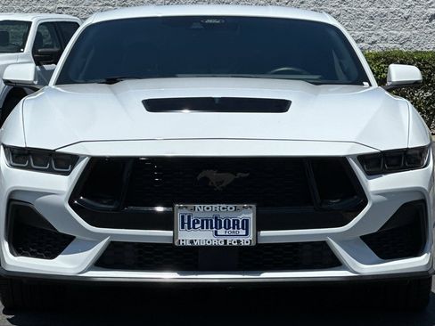 Used 2024 Ford Mustang GT Premium RWD image 9