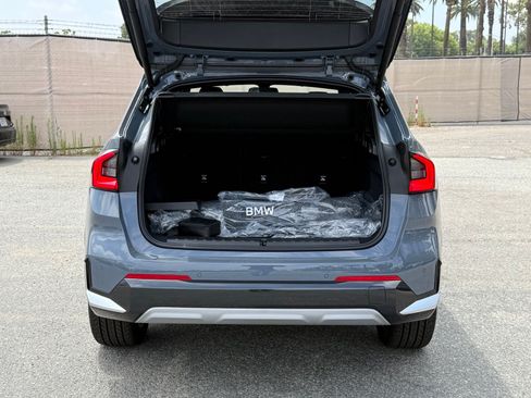 New 2026 BMW X1 xDrive28i w/ Technology Package AWD/4WD image 16