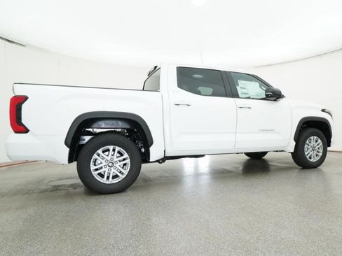 New 2026 Toyota Tundra SR5 AWD/4WD image 6