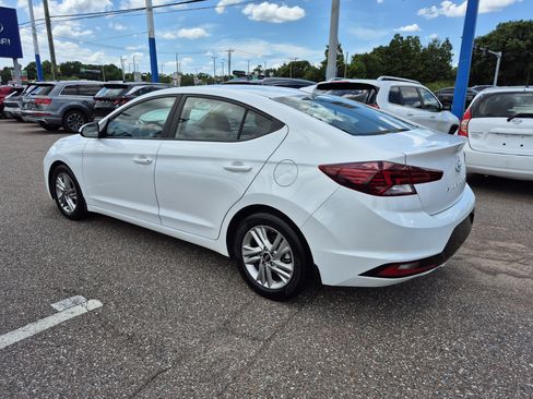 Used 2020 Hyundai Elantra SEL FWD image 4