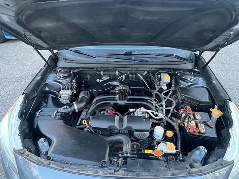 Used 2016 Subaru Outback 2.5i Premium image 18