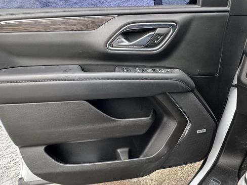 Used 2021 Chevrolet Tahoe Z71 w/ Z71 Off-Road Package image 15