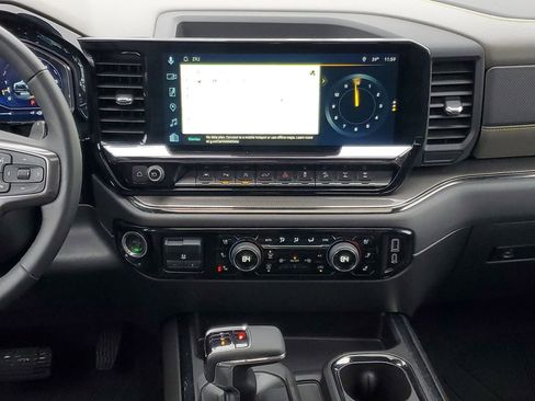 Used 2023 Chevrolet Silverado 1500 ZR2 w/ Technology Package image 27