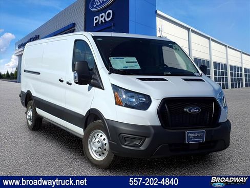 New 2025 Ford Transit 350 148 Low Roof AWD image 1