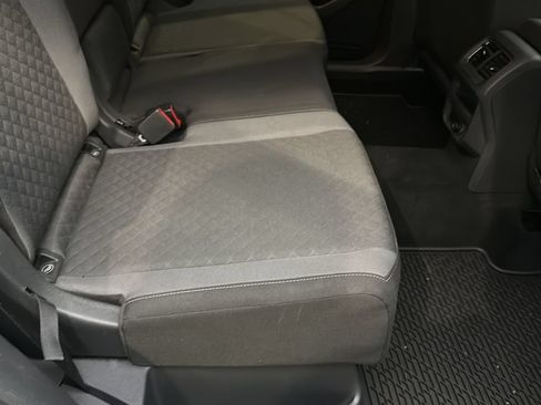 Used 2018 Volkswagen Tiguan S AWD/4WD image 17