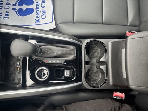 New 2026 Chevrolet Colorado Trail Boss AWD/4WD image 23
